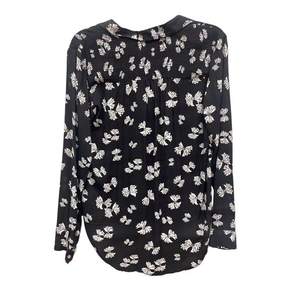 Anthropologie Maeve Black White Bow Button Down Top Size 4 Rayon Lightweight EUC - Picture 2 of 7